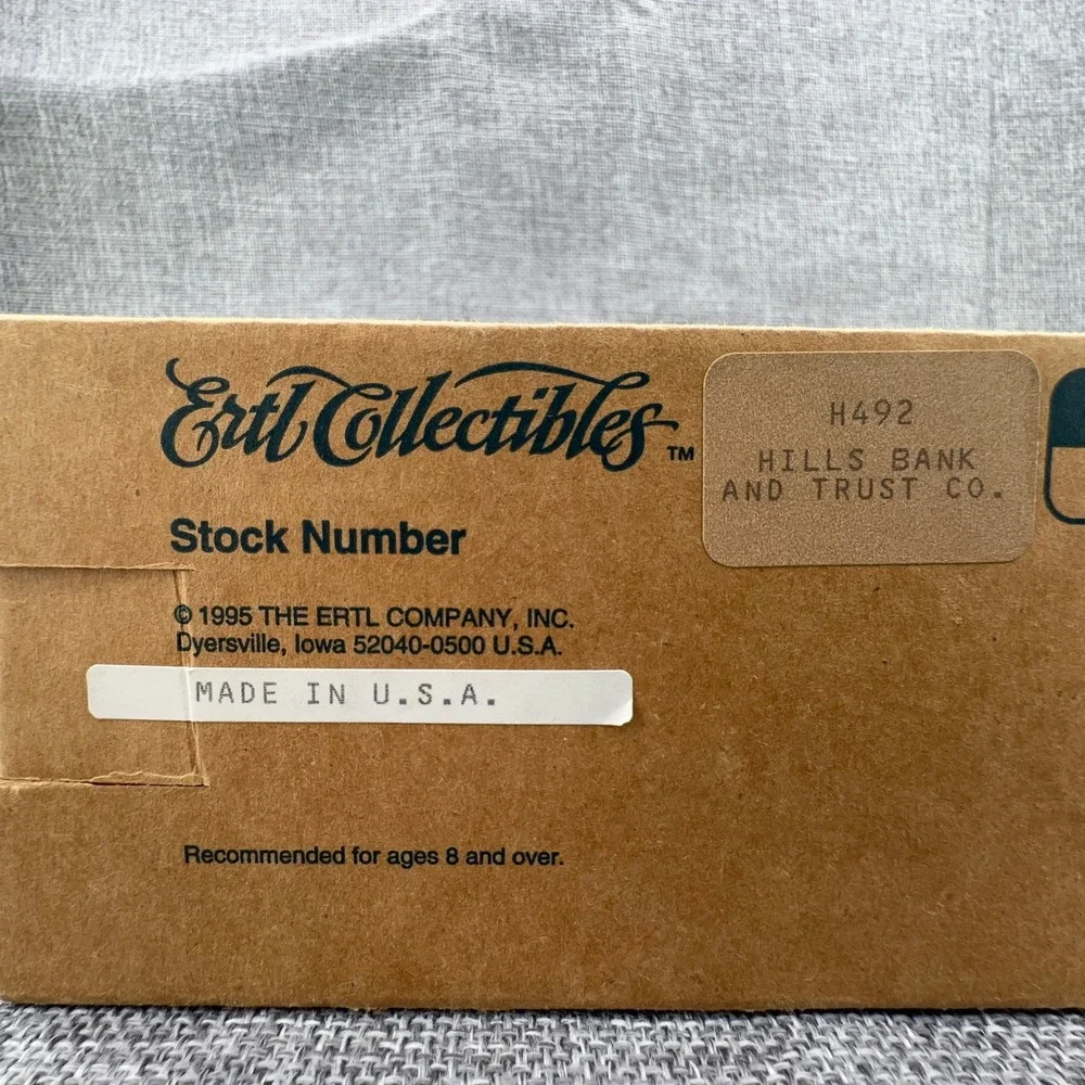 Vintage '95 Ertl 1956 Ford Pickup Die-Cast Metal Coin Bank Hills Bank USA NEW
